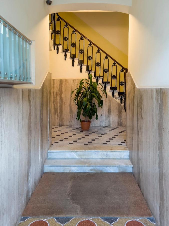 Joivy Modern Flat Next To The Sea Apartment Genoa Bagian luar foto