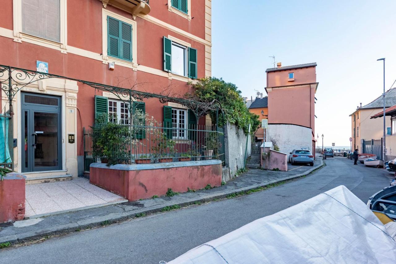Joivy Modern Flat Next To The Sea Apartment Genoa Bagian luar foto